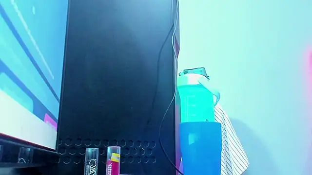 Snapshot of NikolPervertUnlimit chatting on 10-26-25, 03:01 NikolPervertUnlimit online show from 10-26-25, 03:01