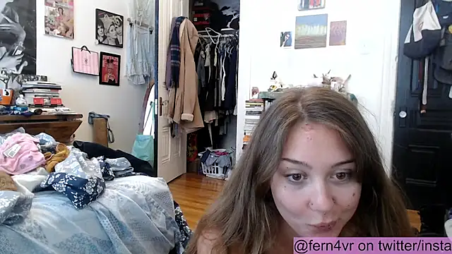 Snapshot of fern4ever chatting on 07-05-26, 11:45 fern4ever online show from 07-05-26, 11:45