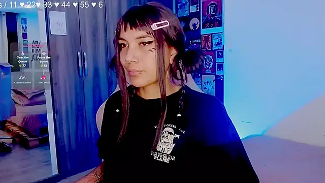 melissahowl online show from 01-20-25, 03:37