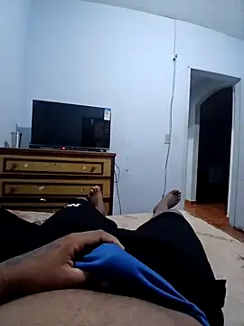 Snapshot of morenogts69 chatting on 01-16-25, 03:46 morenogts69 online show from 01-16-25, 03:46