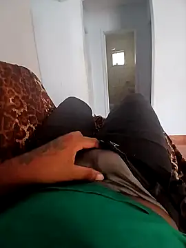 Snapshot of morenogts69 chatting on 02-09-25, 03:45 morenogts69 online show from 02-09-25, 03:45