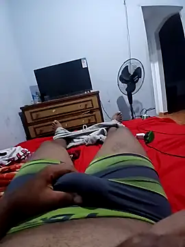 Snapshot of morenogts69 chatting on 03-22-25, 01:43 morenogts69 online show from 03-22-25, 01:43