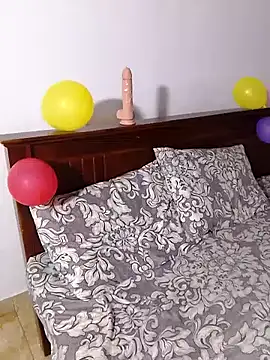 Sexy--queen1 online show from 02-15-25, 01:49