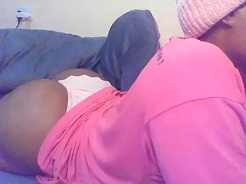 EBONYVANILLA02 online show from 11-12-25, 07:24