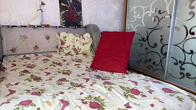 Stick Twlx online show from 10-07-25, 08:55