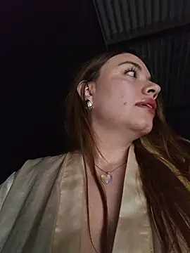 valery mora online show from 04-12-26, 03:33