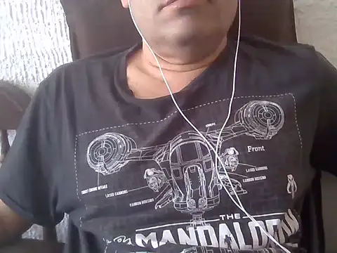 Snapshot of lover_camer chatting on 01-29-25, 03:04 lover camer online show from 01-29-25, 03:04