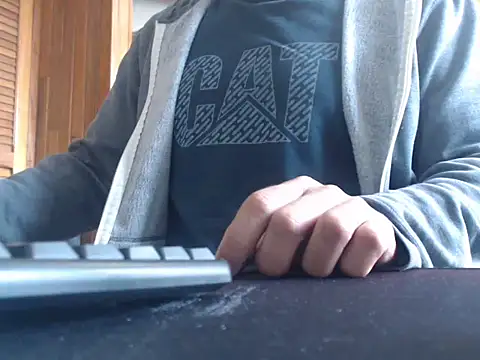 Snapshot of lover_camer chatting on 02-25-26, 02:27 lover camer online show from 02-25-26, 02:27