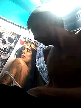 Snapshot of baby23boy chatting on 09-28-25, 01:38 baby23boy online show from 09-28-25, 01:38