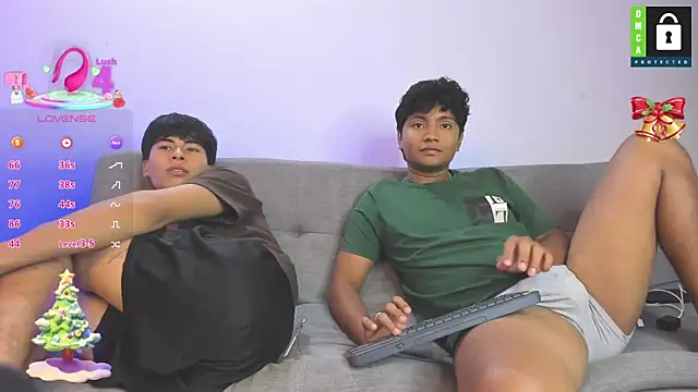  Ottis  online show from 12-21-25, 03:02