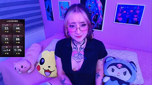 Miwa violet online show from 02-20-26, 05:37