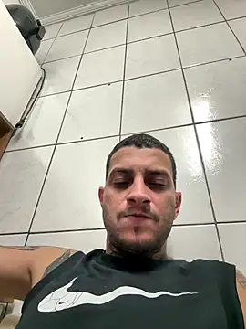 Snapshot of Christopherreis chatting on 10-14-25, 12:22 Christopherreis online show from 10-14-25, 12:22