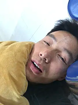 xhqds online show from 02-13-25, 04:32