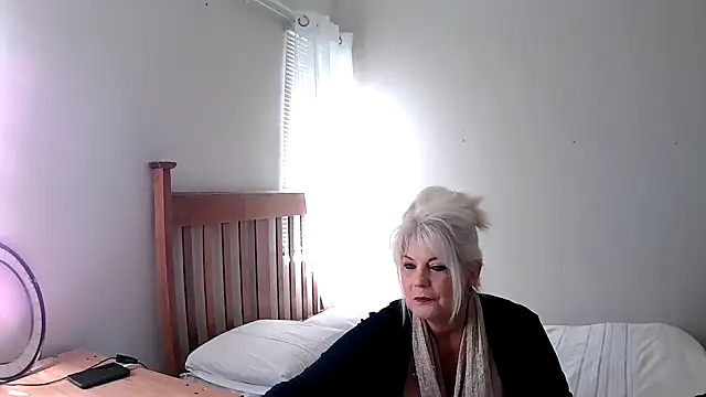 Miahotmilf online show from 02-23-25, 01:42