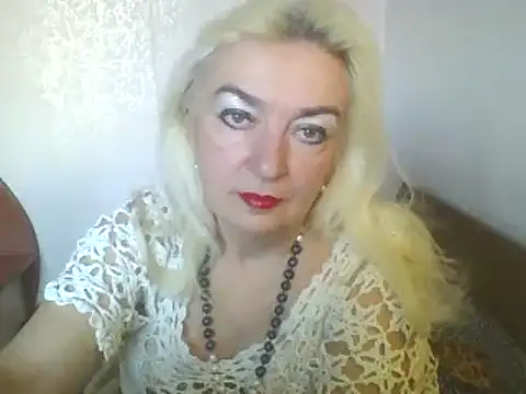 Snapshot of Meri798 chatting on 12-18-24, 10:19 Meri798 online show from 12-18-24, 10:19