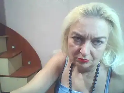 Snapshot of Meri798 chatting on 12-21-24, 12:31 Meri798 online show from 12-21-24, 12:31