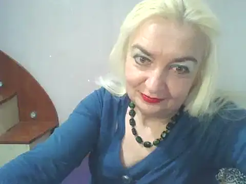 Snapshot of Meri798 chatting on 01-03-25, 05:42 Meri798 online show from 01-03-25, 05:42