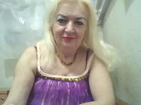 Snapshot of Meri798 chatting on 02-05-25, 02:19 Meri798 online show from 02-05-25, 02:19
