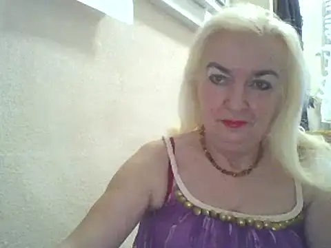 Snapshot of Meri798 chatting on 02-07-25, 10:41 Meri798 online show from 02-07-25, 10:41