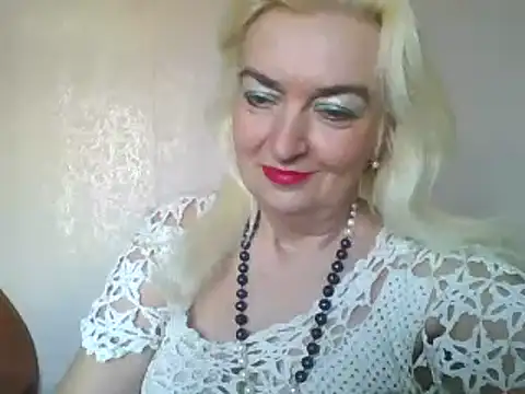 Snapshot of Meri798 chatting on 02-12-25, 11:40 Meri798 online show from 02-12-25, 11:40