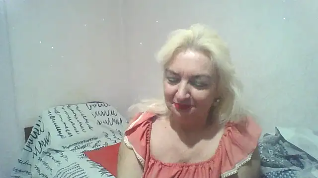 Snapshot of Meri798 chatting on 03-01-25, 10:10 Meri798 online show from 03-01-25, 10:10