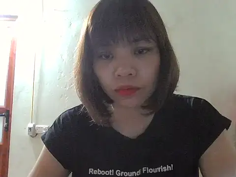 Angela-Eira online show from 10-07-25, 08:50