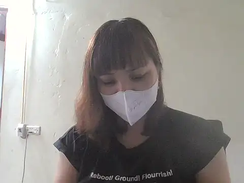 Snapshot of Angela-Eira chatting on 04-21-26, 01:42 Angela-Eira online show from 04-21-26, 01:42