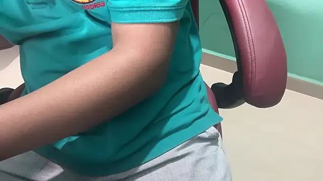 Snapshot of telugu_boy_ chatting on 12-11-24, 10:58 telugu boy online show from 12-11-24, 10:58