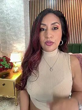 Snapshot of MonicaMoret chatting on 02-24-26, 12:47 MonicaMoret online show from 02-24-26, 12:47