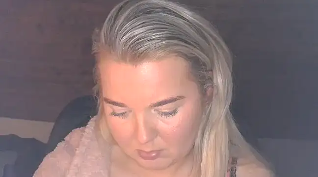 Snapshot of Jessica69G chatting on 01-21-25, 09:57 Jessica69G online show from 01-21-25, 09:57