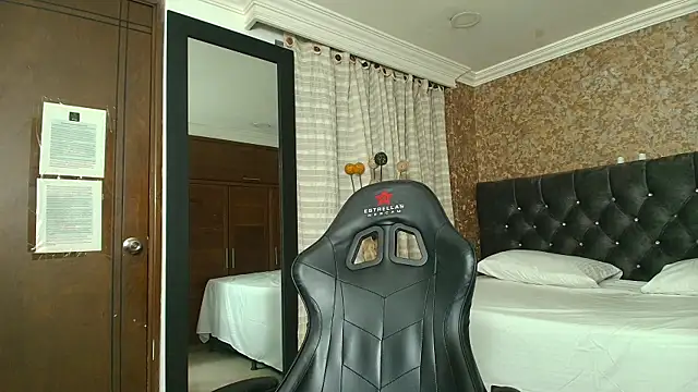 stella xue online show from 03-20-25, 11:12