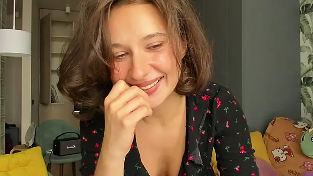 Lilith lutherlow online show from 11-08-25, 11:54