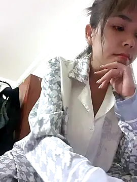 Snapshot of Samsam_567 chatting on 01-07-25, 04:16 Samsam 567 online show from 01-07-25, 04:16