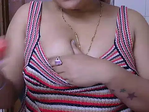 Snapshot of Manpreet_cute chatting on 12-13-25, 07:53 Manpreet cute online show from 12-13-25, 07:53