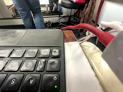 Snapshot of RawRyder8 chatting on 12-13-25, 10:15 RawRyder8 online show from 12-13-25, 10:15