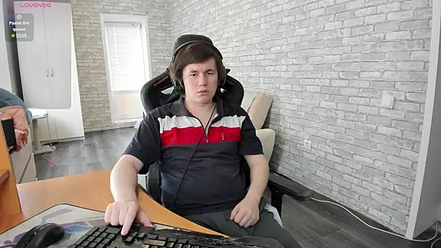 iliaskrislove online show from 03-18-25, 10:25