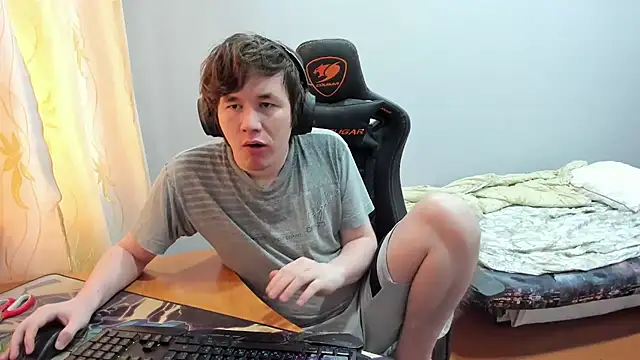 iliaskrislove online show from 09-18-25, 03:41