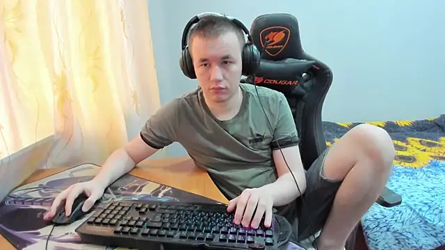 iliaskrislove online show from 10-19-25, 06:03