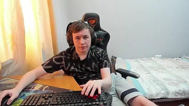 iliaskrislove online show from 02-06-26, 07:02