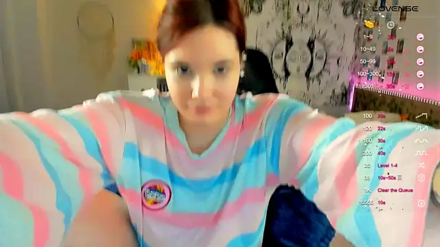 Snapshot of callmekatesmith chatting on 12-19-24, 04:45 callmekatesmith online show from 12-19-24, 04:45