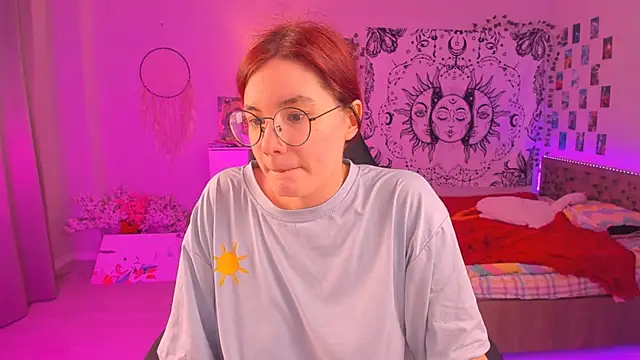 Snapshot of callmekatesmith chatting on 03-21-25, 05:00 callmekatesmith online show from 03-21-25, 05:00