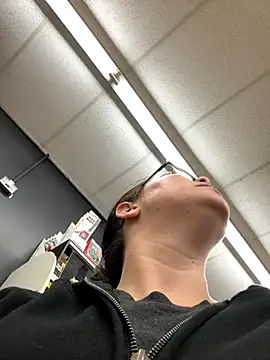 FreakNastyLacie online show from 11-15-25, 02:09