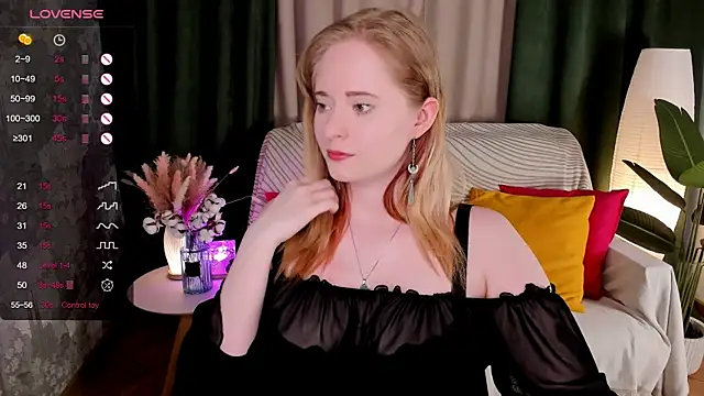 Snapshot of Aemilia_ chatting on 05-11-26, 09:04 Aemilia online show from 05-11-26, 09:04