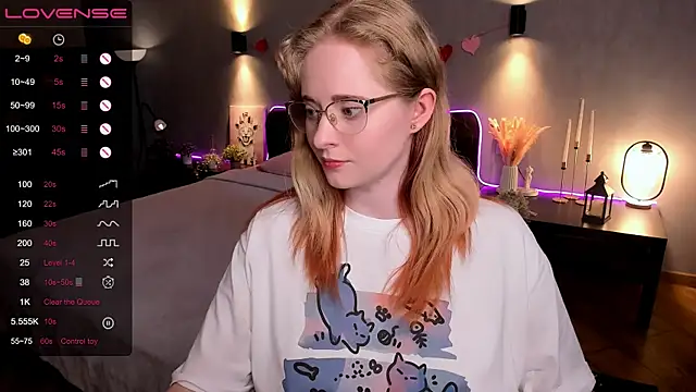 Snapshot of Aemilia_ chatting on 07-01-26, 08:38 Aemilia online show from 07-01-26, 08:38