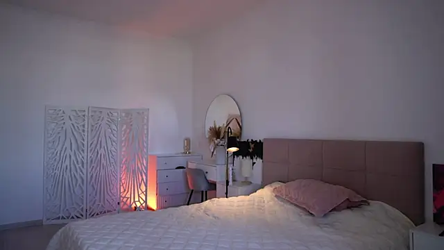 babilonian online show from 03-26-26, 05:35