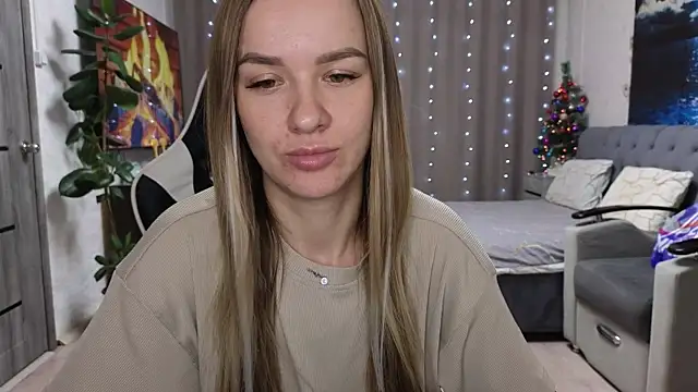 Snapshot of Strip-Lady chatting on 01-19-26, 12:09 Strip-Lady online show from 01-19-26, 12:09