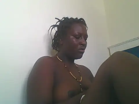Snapshot of Heavy_ass chatting on 03-13-25, 05:43 Heavy ass online show from 03-13-25, 05:43
