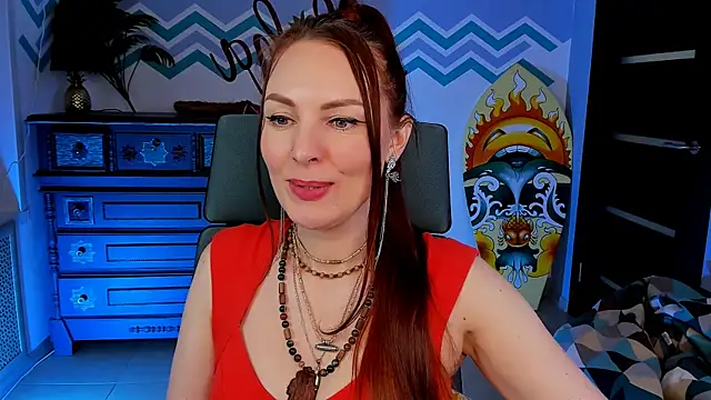 Snapshot of VandaRossi chatting on 02-06-25, 06:24 VandaRossi online show from 02-06-25, 06:24