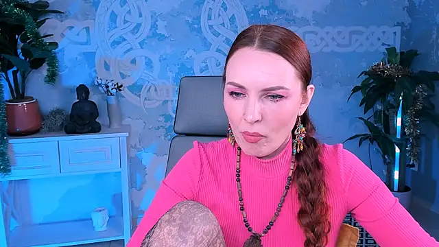 Snapshot of VandaRossi chatting on 03-14-25, 03:25 VandaRossi online show from 03-14-25, 03:25