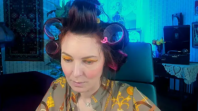 Snapshot of VandaRossi chatting on 10-09-25, 11:08 VandaRossi online show from 10-09-25, 11:08